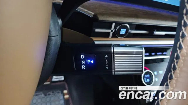 Hyundai Santa Fe MX5 — Фото автомобиля 9