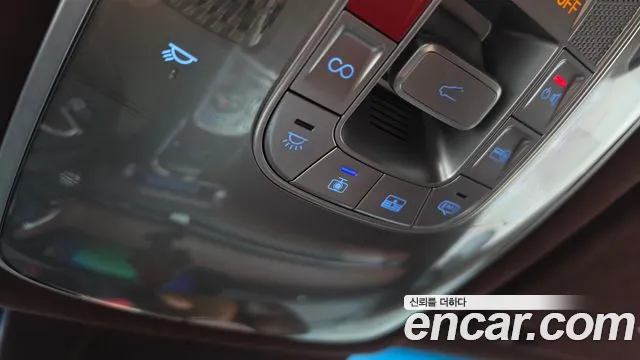 Genesis G90 Бензин 3.5 турбо AWD — Фото автомобиля 9