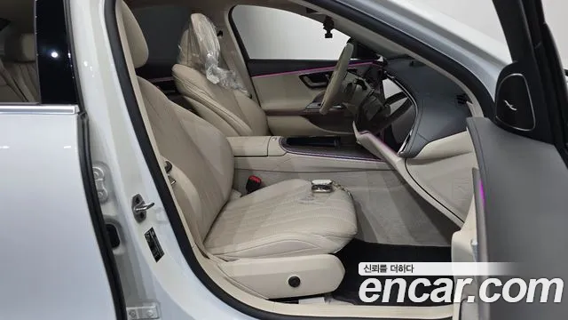 Mercedes-Benz E-Class W214 — Фото автомобиля 16