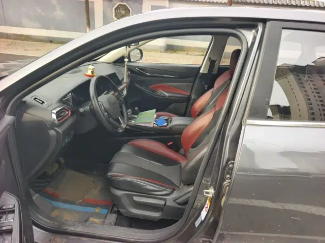 Changan Oushang X5 — Фото автомобиля 11