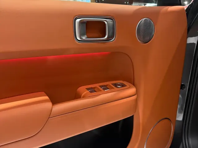 Li Auto L7 — Фото автомобиля 12
