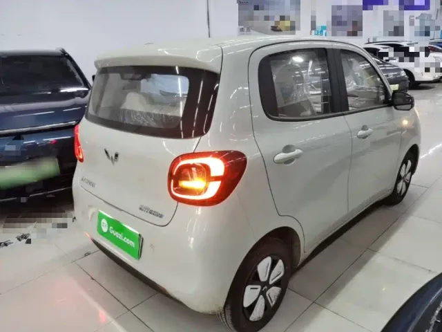 Wuling Hongguang Mini EV — Фото автомобиля 6