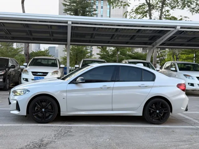 BMW 1 Series — Фото автомобиля 4
