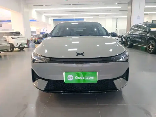 Xpeng P5 — Фото автомобиля 2