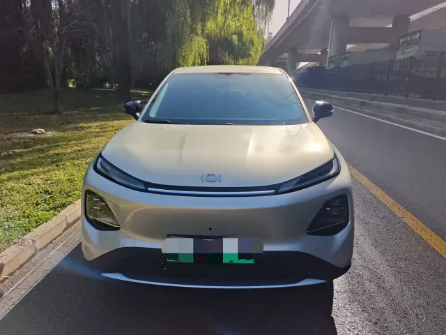 Changan Qiyuan Q05 — Фото автомобиля 2