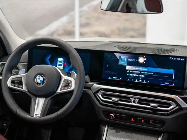 BMW 3 Series — Фото автомобиля 18