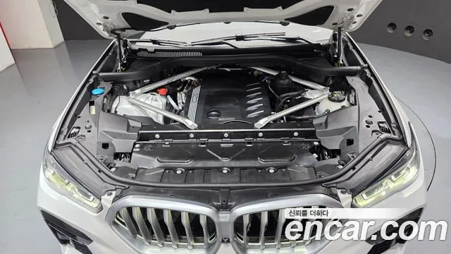 BMW X6 — Фото автомобиля 6