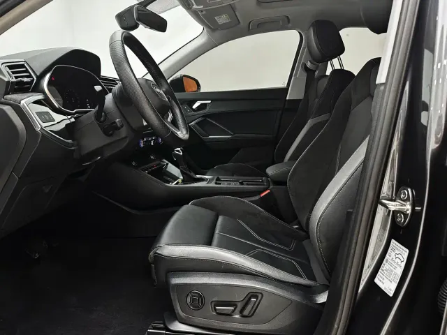 Audi Q3 Sportback — Фото автомобиля 12