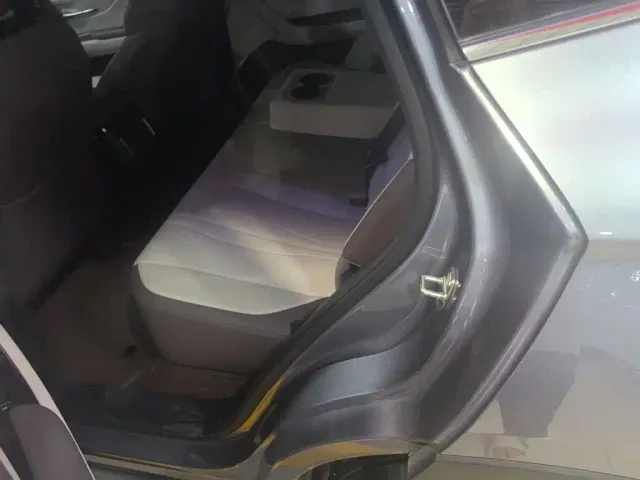 BYD Song PLUS PHEV 2025 DM-i Smart Driving Edition 112KM Honor — Фото автомобиля 12