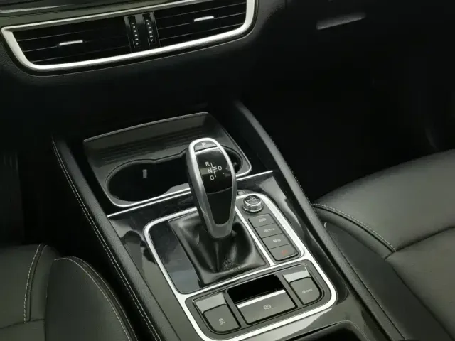BYD Song MAX — Фото автомобиля 13