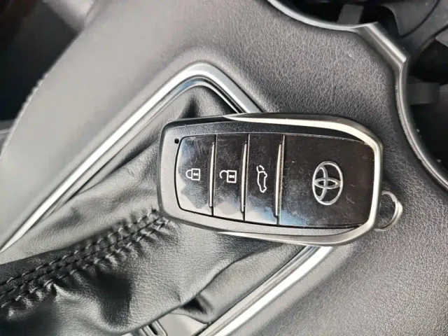 Toyota Venza — Фото автомобиля 8
