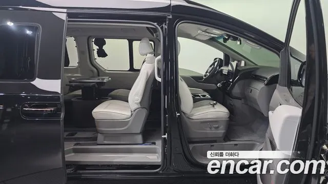 Hyundai Staria — Фото автомобиля 28