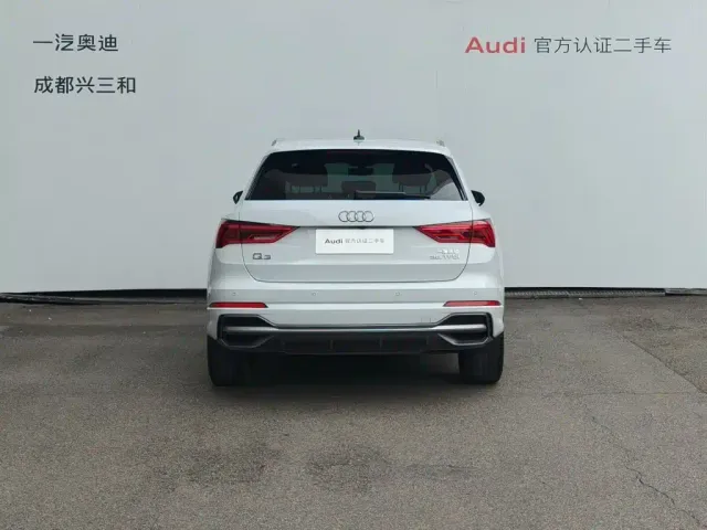 Audi Q3 — Фото автомобиля 5