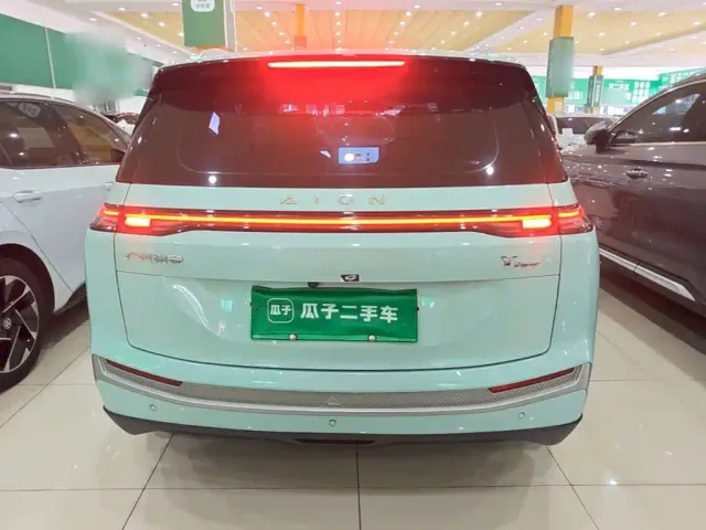 GAC Aion Y — Фото автомобиля 5