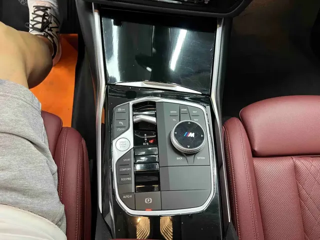 BMW 3 Series — Фото автомобиля 13