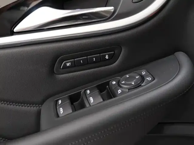 Buick Enclave — Фото автомобиля 12