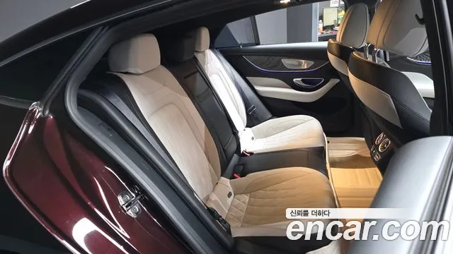 Mercedes-Benz AMG GT 4 двери 43 4MATIC+ Special Edition — Фото автомобиля 10