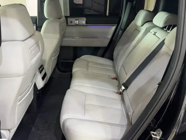 BYD FangChengBao Titanium 7 — Фото автомобиля 11