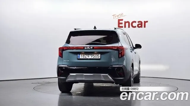 Kia Seltos New — Фото автомобиля 4