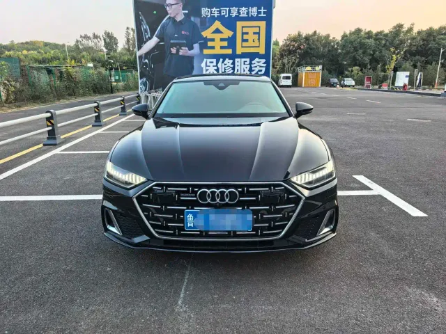 Audi A7L — Фото автомобиля 4