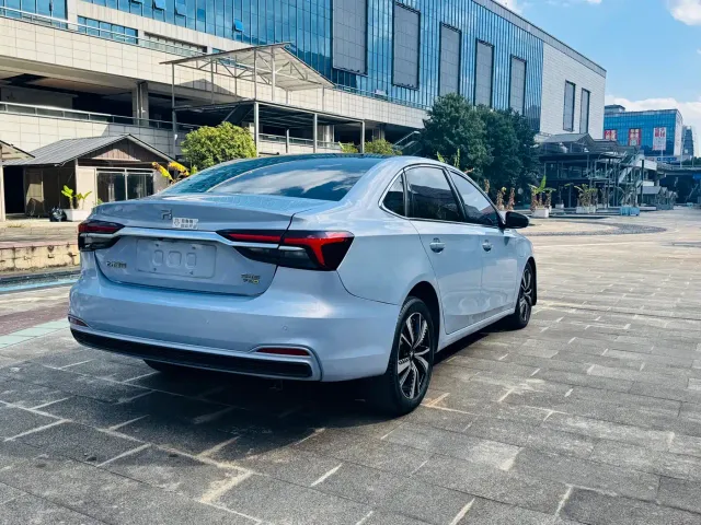 Roewe Feifan ER6 — Фото автомобиля 3