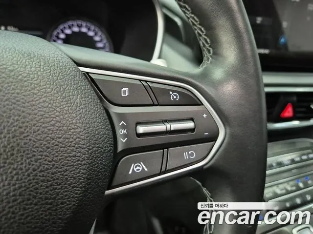 Hyundai Santafe Новый Santa Fe Бензин 2.5T 2WD — Фото автомобиля 16