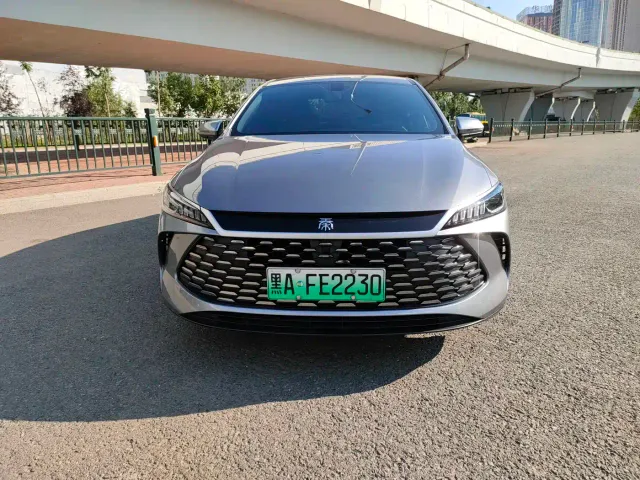 BYD Qin PLUS — Фото автомобиля 21