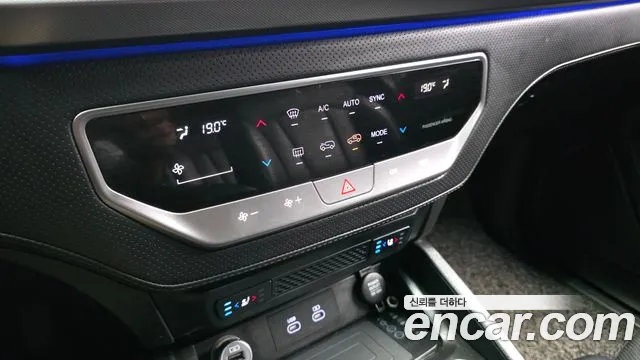 KG_Mobility_Ssangyong Rexton Новый Rexton Sport Khan Дизель 2.2 4WD — Фото автомобиля 17