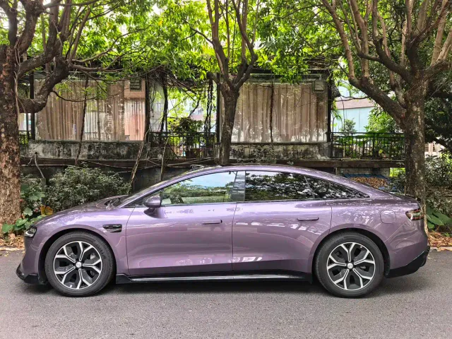 Luxeed S7 — Фото автомобиля 3