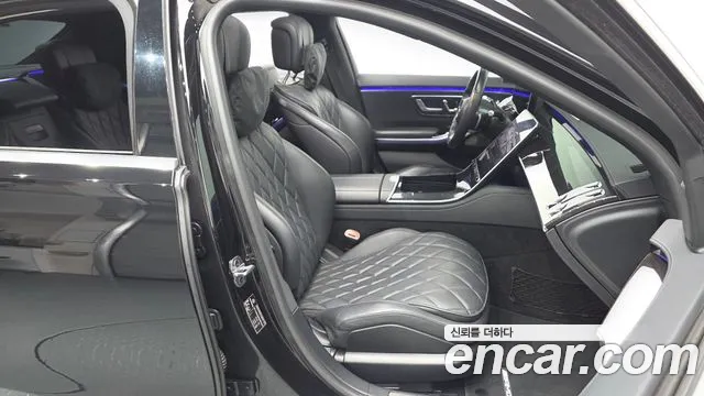 Mercedes-Benz S-Class — Фото автомобиля 24
