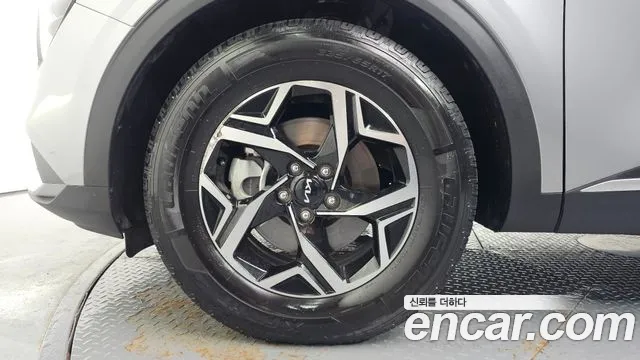 Kia Sportage Sportage 5-е поколение Дизель 2.0 2WD — Фото автомобиля 5
