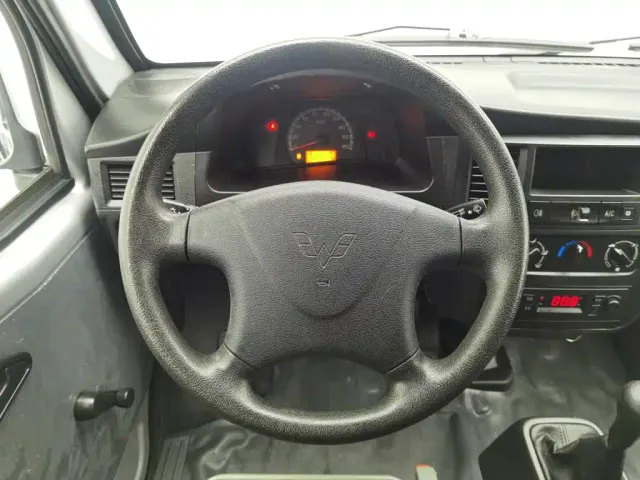 Wuling Motors Wuling Zhiguang 2023 1.5L Utility 5/7-seater — Фото автомобиля 11