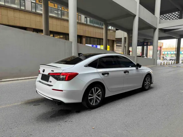 Honda Civic — Фото автомобиля 5
