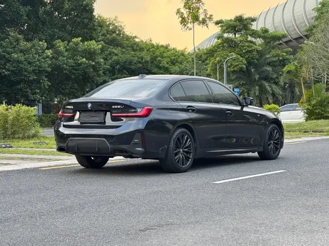 BMW 3 Series — Фото автомобиля 6
