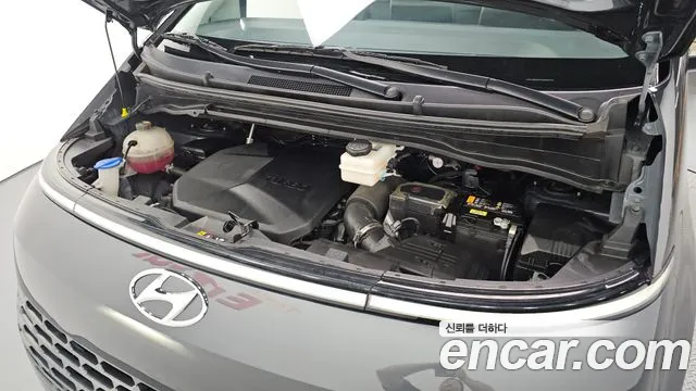 Hyundai Staria Staria Карго 3 места — Фото автомобиля 6