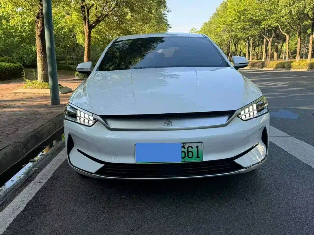 BYD Qin PLUS — Фото автомобиля 2