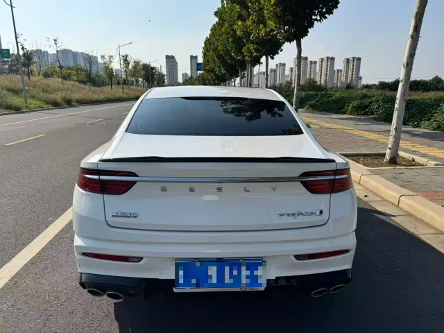 Geely Xingrui — Фото автомобиля 9