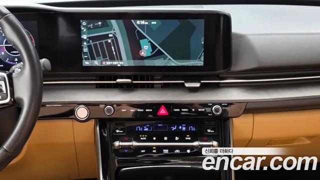Kia Carnival Generation 4 — Фото автомобиля 14