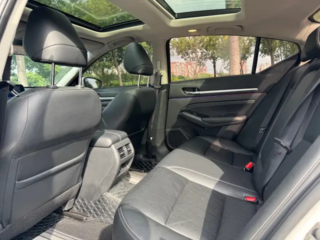 Nissan Teana — Фото автомобиля 15