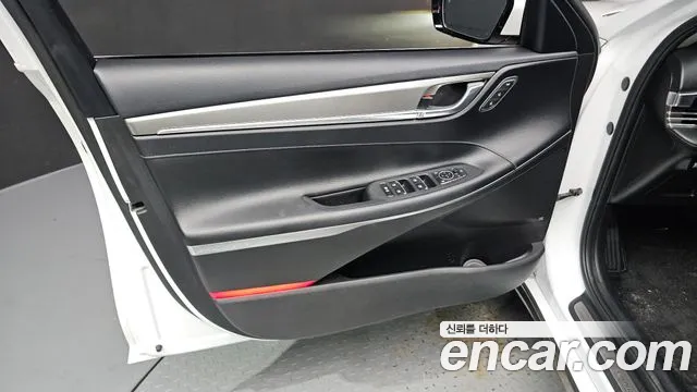 Hyundai Grandeur Новый Grandeur IG 3.0 LPi (Для проката) — Фото автомобиля 23