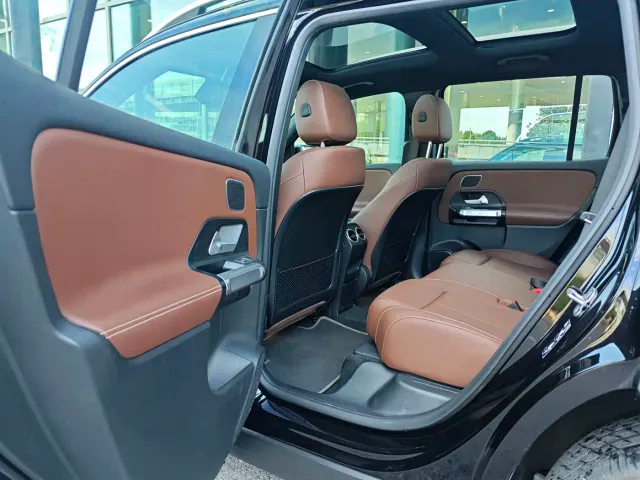 Mercedes-Benz EQB — Фото автомобиля 6