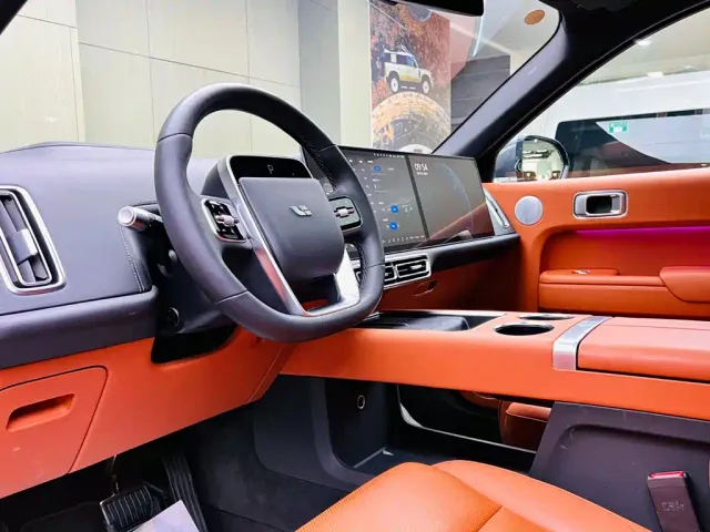 Li Auto L9 — Фото автомобиля 8