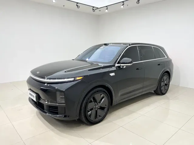 Фотография автомобиля — Li Auto L7