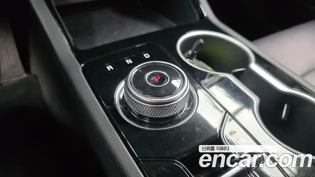 Kia K5 Новый K5 3 поколение 2.0 LPi(Для проката) — Фото автомобиля 9