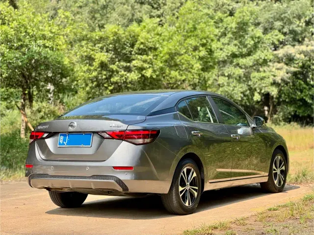 Nissan Sylphy — Фото автомобиля 6