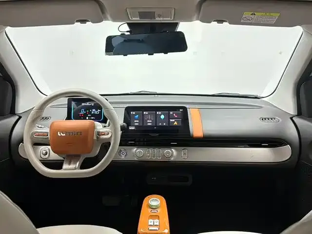 Changan Lumin — Фото автомобиля 3