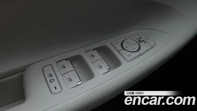Hyundai Grandeur — Фото автомобиля 28