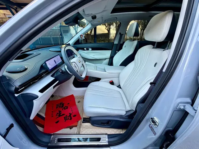 Geely Galaxy E5 — Фото автомобиля 7