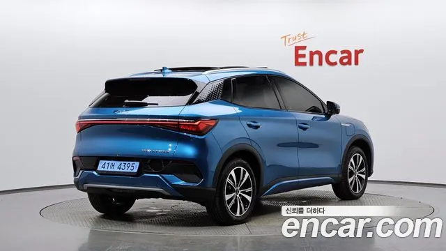 BYD Atto 3 — Фото автомобиля 2