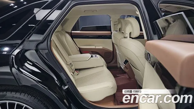 Hyundai Grandeur GN7 — Фото автомобиля 17